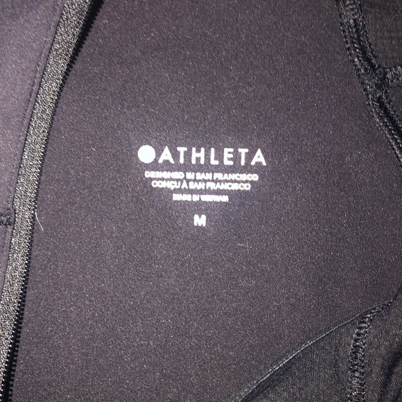 Athleta Rainer half -zip - Picture 3 of 4